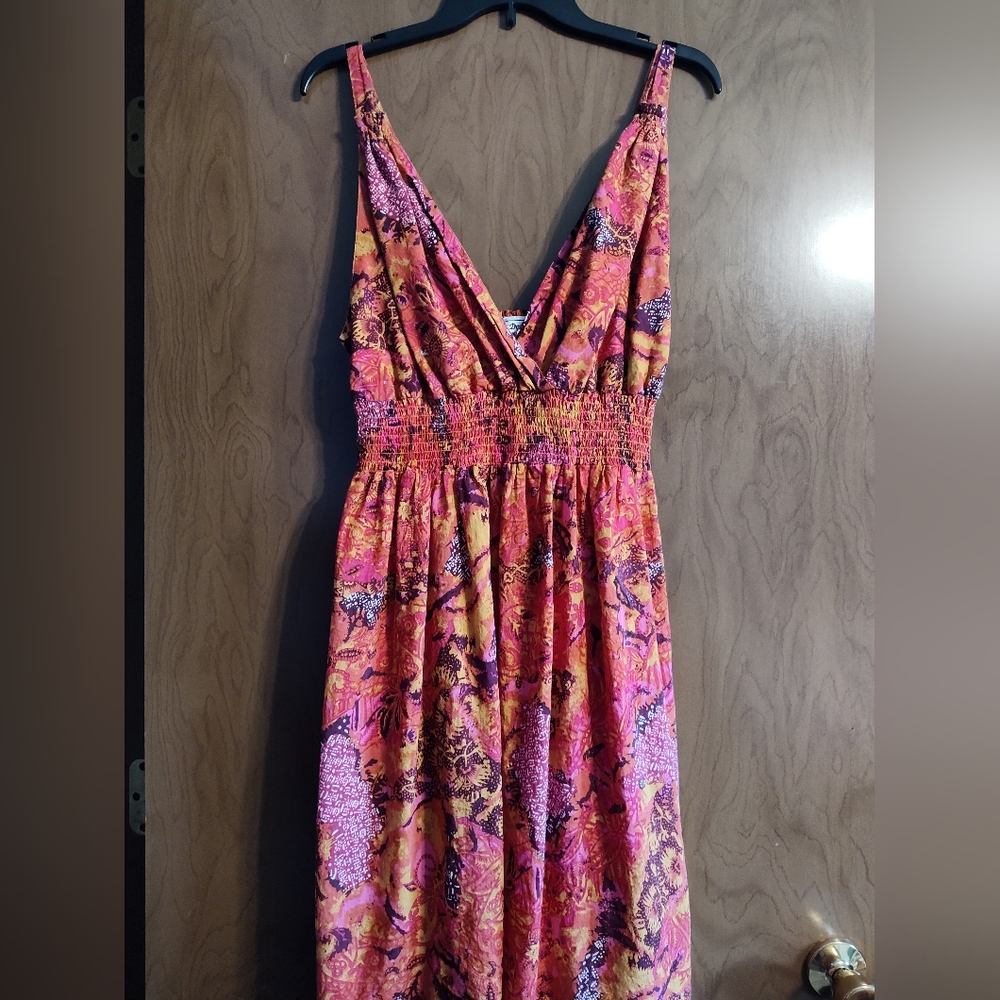 SASSY DOLL Ladies Above the knee Pullover Summer Dress. Size 2X. (made small)